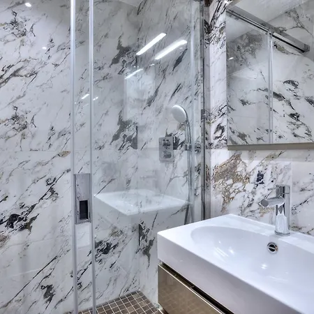 Luxury 4 Stars Croisette 칸느