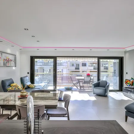 Luxury 4 Stars Croisette *