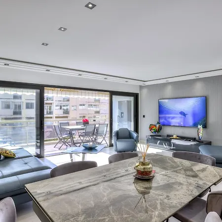 Luxury 4 Stars Croisette * カンヌ