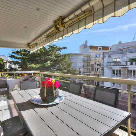 Luxury 4 Stars Croisette