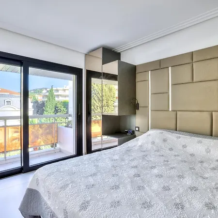 Luxury 4 Stars Croisette